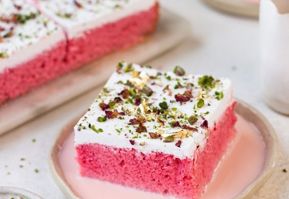 Rose Nuts Blondie