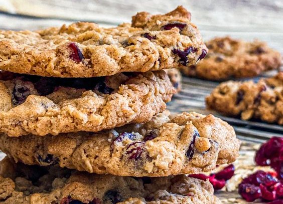 Almond Cranberry Cookies