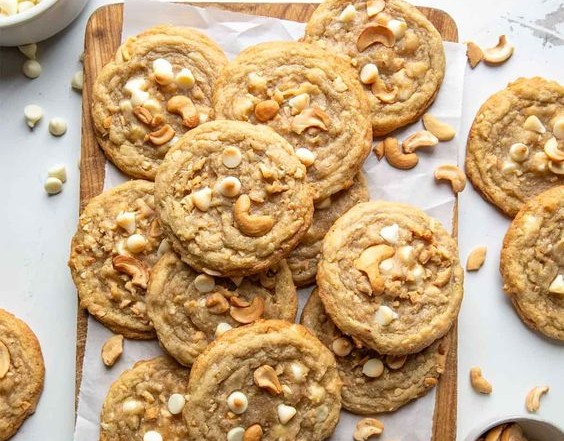 Butter Cashew Cookies