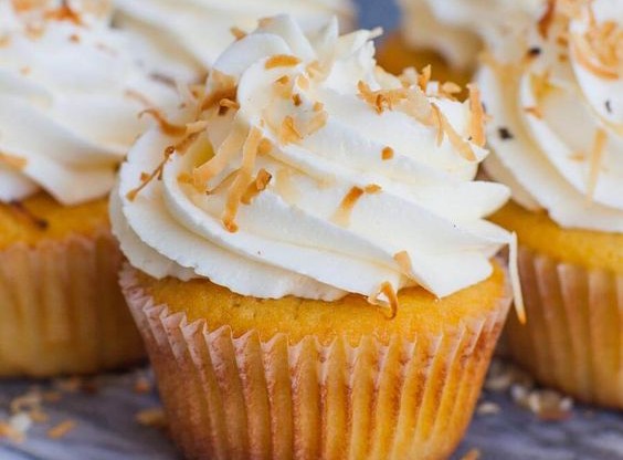 Creamy Coconut Cupcake