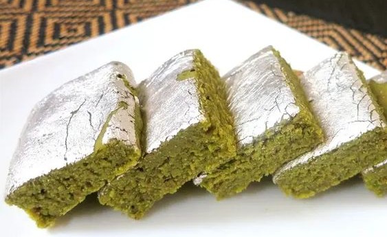 Pista Dryfruit Bites